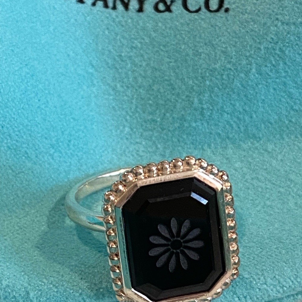Tiffany & Co Sterling Silver Onyx Daisy Cocktail  Ring